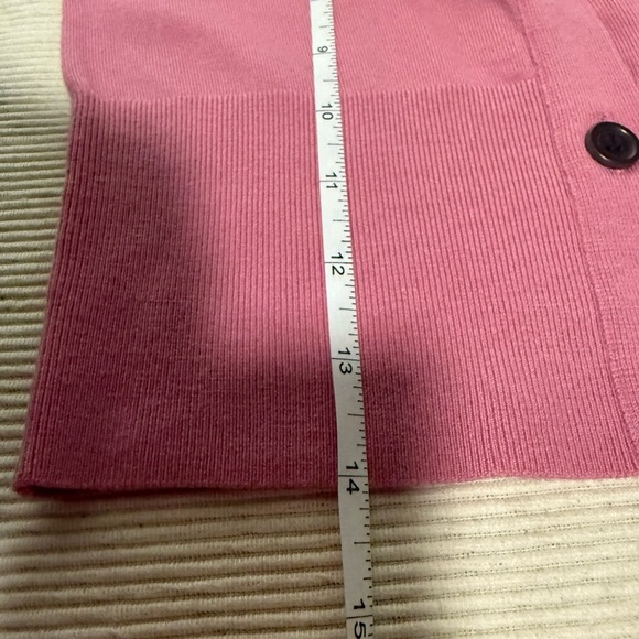 Merino Wool Pink Sleeveless Fitted Crop Top - Picture 6 of 10